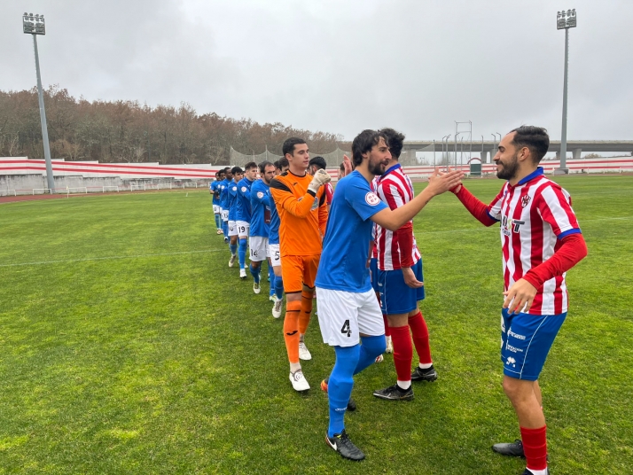 Los equipos sorianos en Tercera siguen creciendo: victoria del Almazán y empate del Numancia B