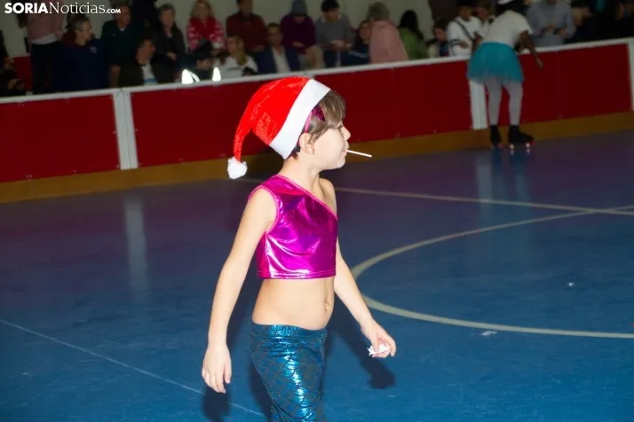 Exhibición Navidad CD Patín. Evelyn Amaguaya.