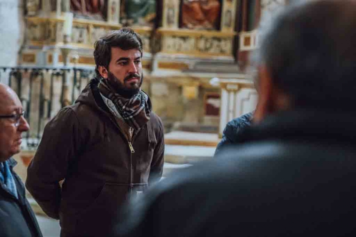 García-Gallardo compromete en Valpuesta un gran proyecto global que aúne cultura, identidad española y turismo en torno a los orígenes del Español