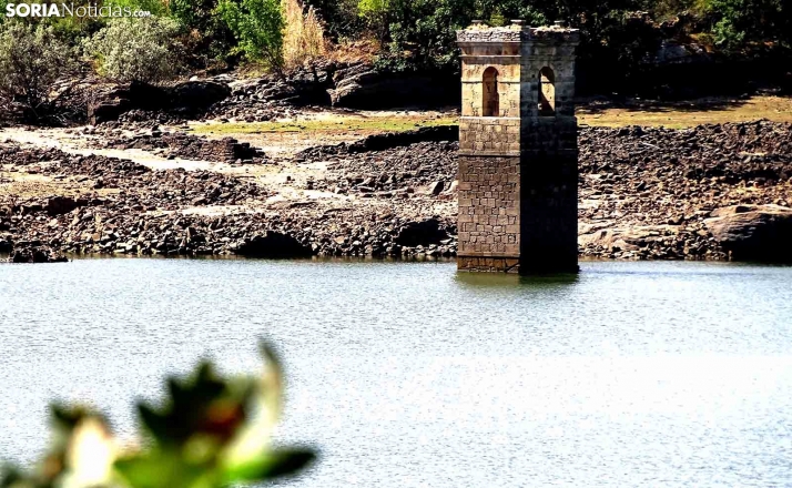 El embalse aumenta en 2 hectómetros sus reservas