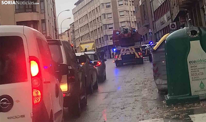 Los bomberos intervienen en un fuego en San Benito