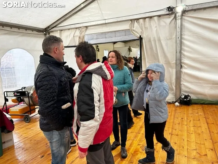 Fotos: arranca la Feria de Acebo en Oncala con mucha expectaci&oacute;n