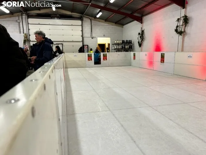 Fotos: arranca la Feria de Acebo en Oncala con mucha expectaci&oacute;n
