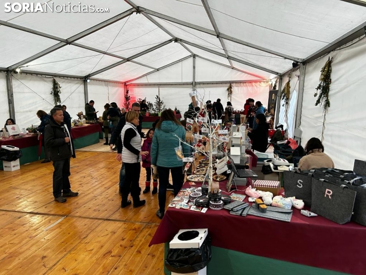 Fotos: arranca la Feria de Acebo en Oncala con mucha expectaci&oacute;n