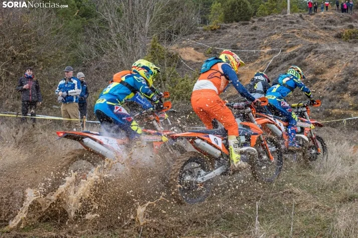 Fotos: los mejores pilotos de Castilla y Le&oacute;n se dan cita en Tardelcuende 