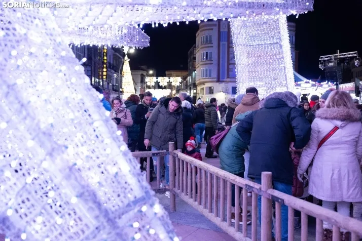 En im&aacute;genes: el encendido navide&ntilde;o deja fr&iacute;o a Soria&nbsp;