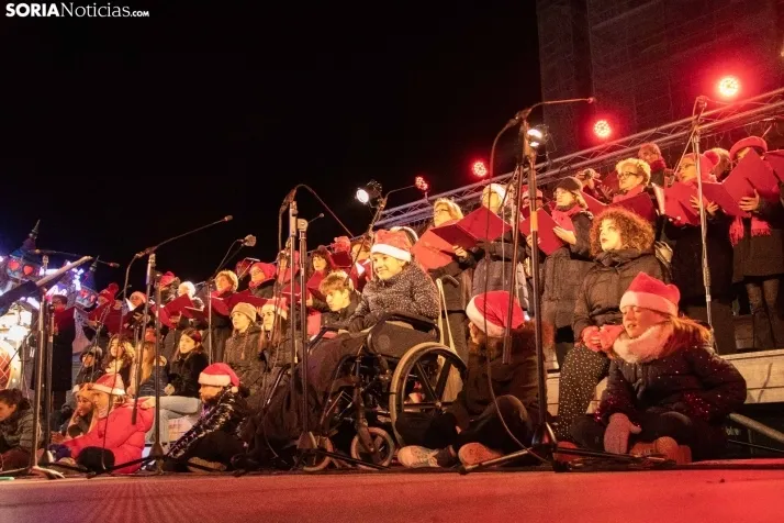 En im&aacute;genes: el encendido navide&ntilde;o deja fr&iacute;o a Soria&nbsp;