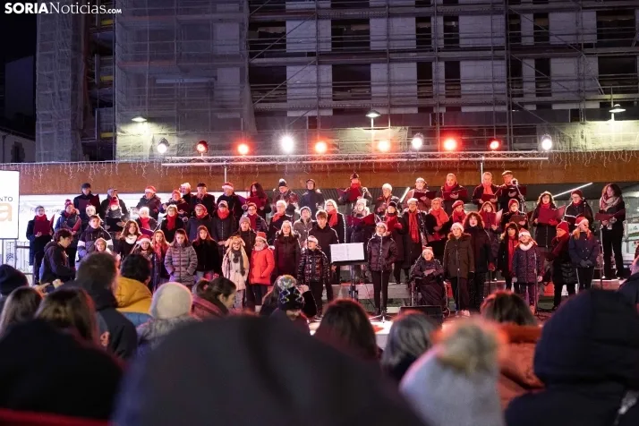 En im&aacute;genes: el encendido navide&ntilde;o deja fr&iacute;o a Soria&nbsp;