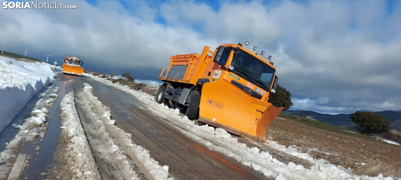 Imágenes de dos máquinas accidentadas en Tierras Altas y Chavaler