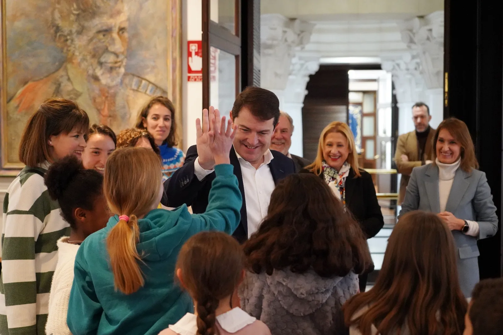 Una imagen de la visita hoy. /Rubén Cacho, ICAL