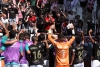 Los jugadores de la S.D. Logroñés celebrando una victoria con su afición/ S.D. Logroñés.