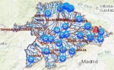 Foto 3 - Nivel rojo en el cauce del r&iacute;o Revinuesa a su paso por el municipio de Vinuesa en Soria 