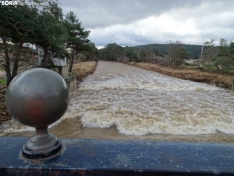 Imagen del Revinuesa a su paso por el municipio visontino. /SN