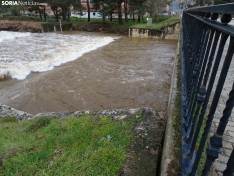Imagen del Revinuesa a su paso por el municipio visontino. /SN