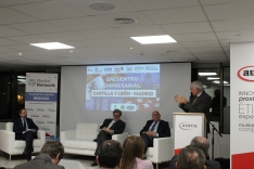 Foto 15 - 150 empresarios, 40 sorianos en Madrid, abordan las posibilidades de futuro de Castilla y Le&oacute;n