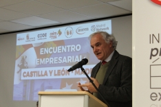 Foto 14 - 150 empresarios, 40 sorianos en Madrid, abordan las posibilidades de futuro de Castilla y Le&oacute;n