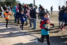 GALERÍA | El sol ayuda al frío en Los Llamosos