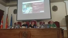 Foto 3 - La historia de Monteagudo de las Vicar&iacute;as llega al IES Antonio Machado 