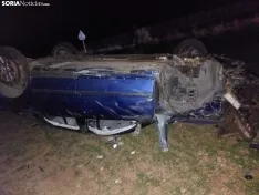 Vuelco de un turismo en Ágreda. /SN
