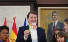 Una imagen de la visita hoy. /Rubén Cacho, ICAL