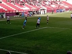 Foto 16 - Unos 400 aficionados rojillos se dejan ver en Logro&ntilde;o