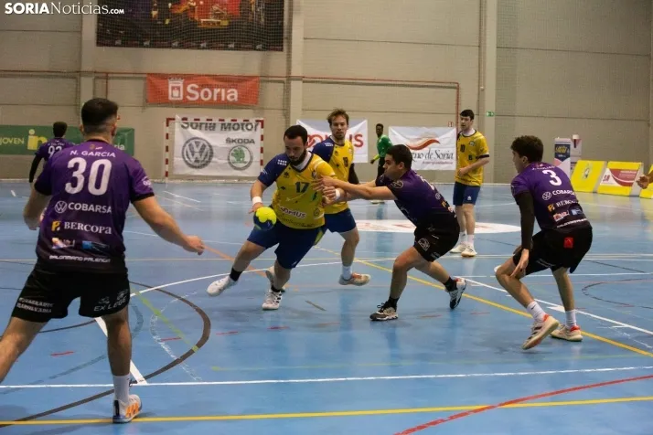 Ambiente en el BM Soria contra CD Balopal