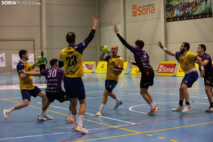 Ambiente en el BM Soria contra CD Balopal