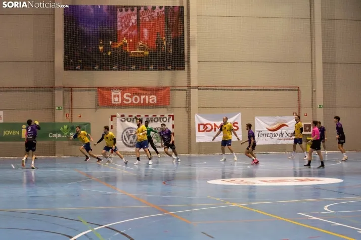 Ambiente en el BM Soria contra CD Balopal