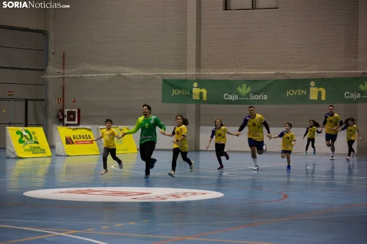 Ambiente en el BM Soria contra CD Balopal