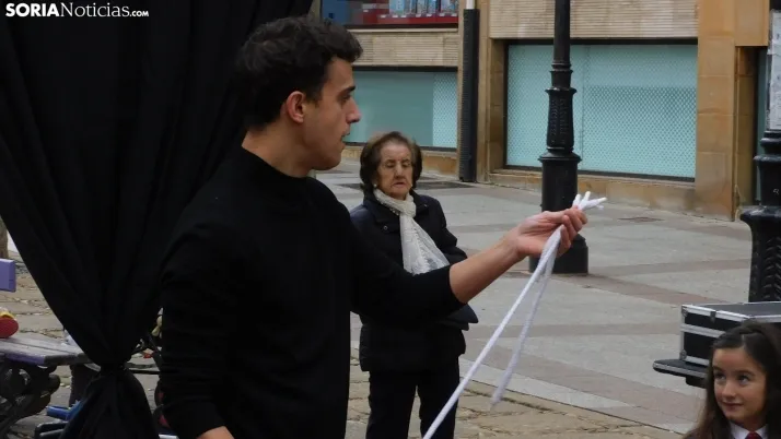 Fotos: Soria se viste de 'Hogwarts' con numerosas actuaciones m&aacute;gicas en sus calles