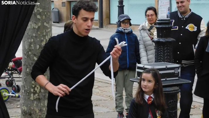 Fotos: Soria se viste de 'Hogwarts' con numerosas actuaciones m&aacute;gicas en sus calles