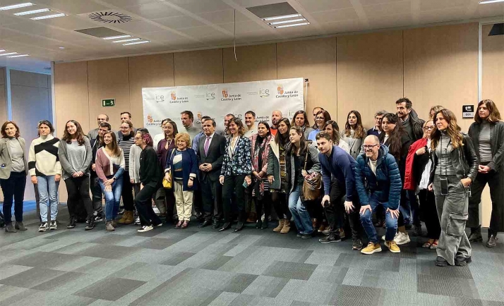 La Junta forma a una nueva promoción de expertos en innovación, que suman ya 300 profesionales capacitados para mejorar la competitividad empresarial