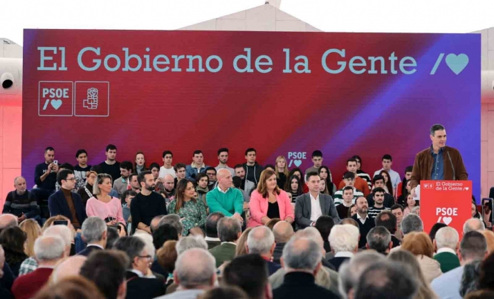 Sánchez sobre un hipotético gobierno del PP: No hace falta más que ver lo que están haciendo Mañueco y Vox en Castilla y León