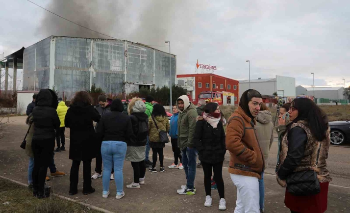 Castilla y León da luz verde a medidas de apoyo a la empresa Cascajares tras el incendio de su factoría