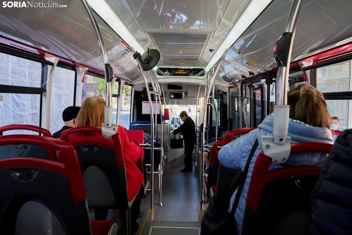 Mitma publica las condiciones de las ayudas a CCAA para rebajar un 50% el precio los abonos de transporte público