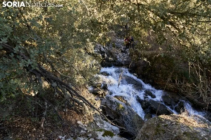 Un paseo por la espectacular cascada de la Toba 