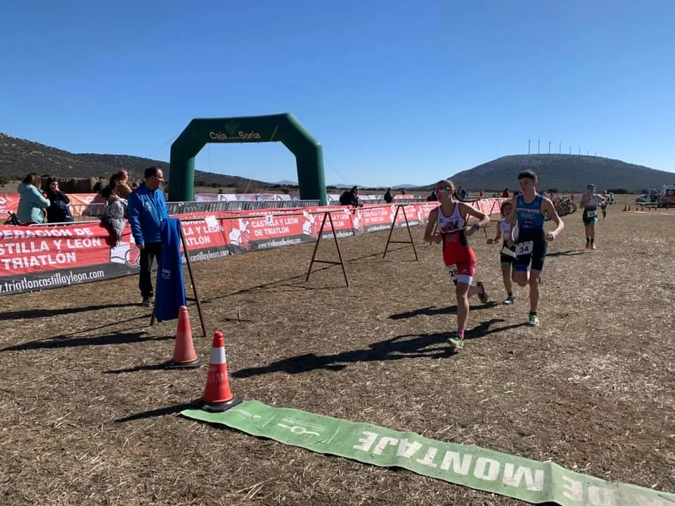 Una imagen de la jornada en Almenar. /Federación de Triatlón de Castilla y León