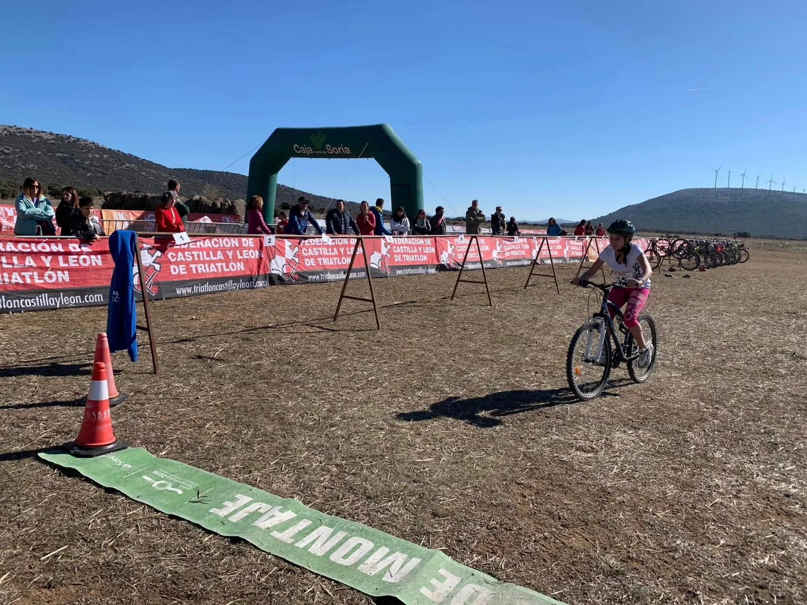 Una imagen de la jornada en Almenar. /Federación de Triatlón de Castilla y León