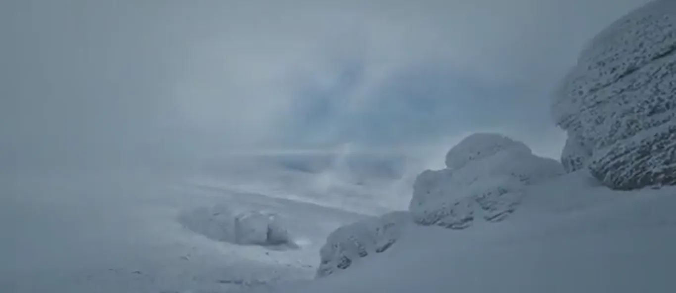 Foto 2 - Agust&iacute;n Sandoval nos ense&ntilde;a c&oacute;mo de incre&iacute;ble est&aacute; la nieve en los Picos de Urbi&oacute;n&nbsp;