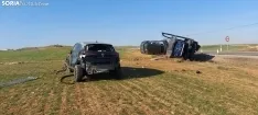 Una imagen de las labores de retirada de los turismos. /SN