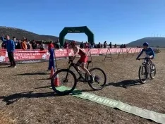 Una imagen de la jornada en Almenar. /Federación de Triatlón de Castilla y León