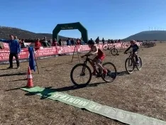 Una imagen de la jornada en Almenar. /Federación de Triatlón de Castilla y León