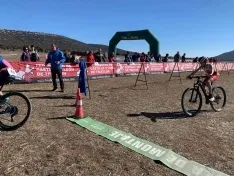 Una imagen de la jornada en Almenar. /Federación de Triatlón de Castilla y León