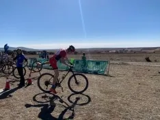 Una imagen de la jornada en Almenar. /Federación de Triatlón de Castilla y León