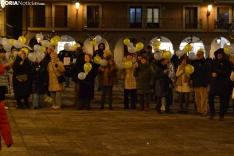 Una imagen de la concentración hoy, en recuerdo del año de la invasión de Rusia en Ucrania. /SN