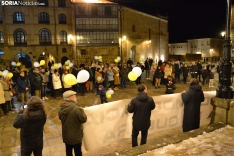 Una imagen de la concentración hoy, en recuerdo del año de la invasión de Rusia en Ucrania. /SN