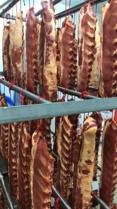 Foto 4 - El Jueves Lardero m&aacute;s soriano se traslada a Valencia: 450 torreznos u 80 kg de chorizo de Soria