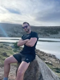 Foto 4 - De sufrir bullying en el colegio a un certamen de belleza: conoce a Daniel Calvo, M&iacute;ster Soria 2023