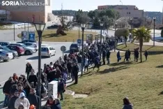 Foto 4 - &iexcl;Locura por la Copa en Soria!: Filas kilom&eacute;tricas para sacar una entrada para la final