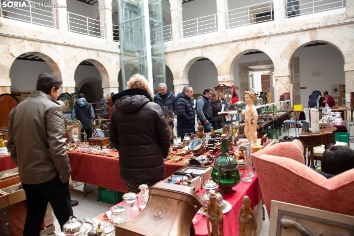 Feria de antigüedades de El Burgo